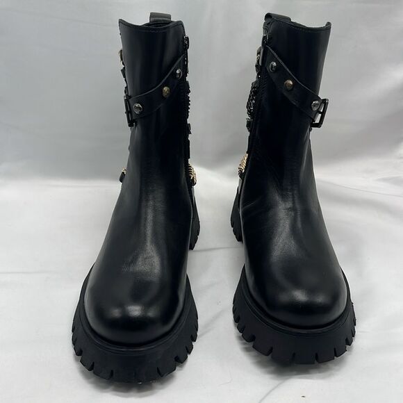 NWOT Steve Madden Black Leather Platform Boots with Chains & Buckle - Picture 2 of 8